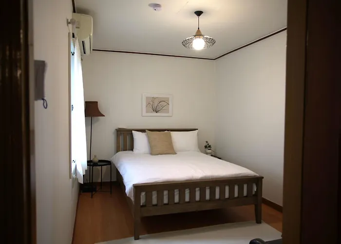 Euphoria Apartment *